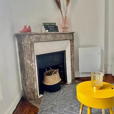 A 2 Pas, De La Cathedrale De Apartment *